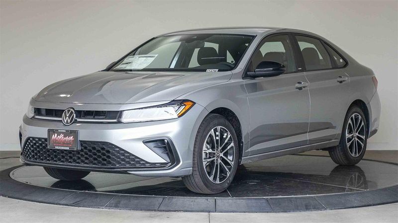 New 2025 Volkswagen Jetta 1.5T SportImage 1