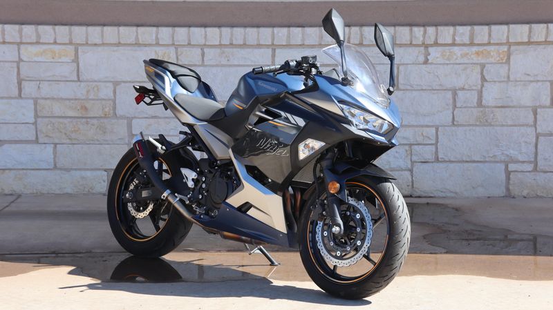 2023 Kawasaki NINJA 400 BASE Image 1