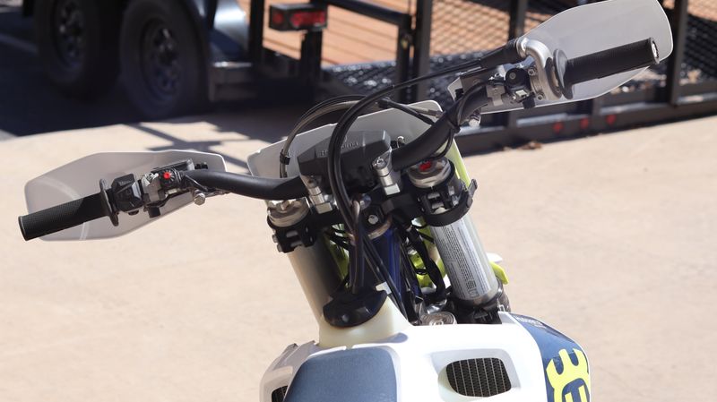 2023 HUSQVARNA FE 450 Image 4