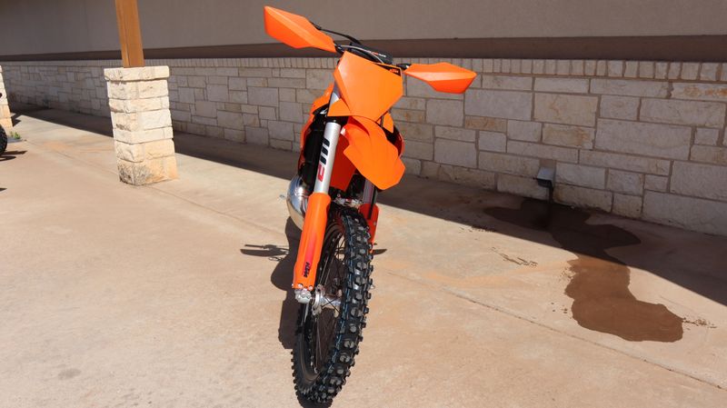 2025 KTM 300 XC ORANGE Image 11