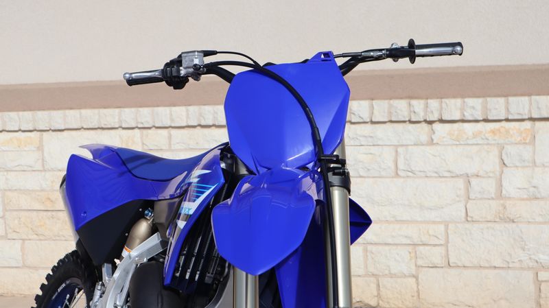 2025 Yamaha YZ125X TEAM BLUEImage 3