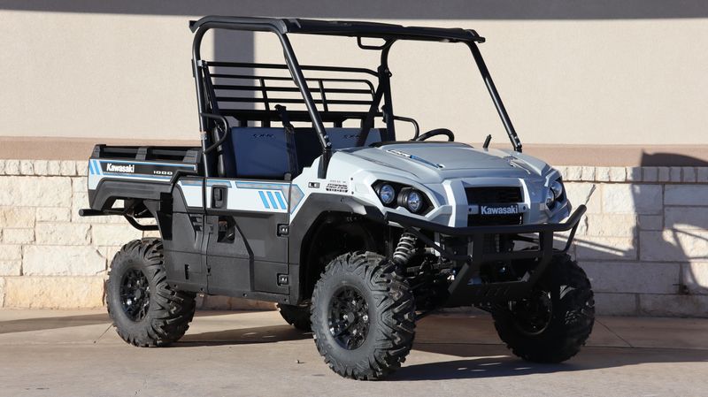 2025 KAWASAKI MULE PROFXR 1000 LE ICE GRAY in a ICE GRAY exterior color. Family PowerSports (877) 886-1997 familypowersports.com 