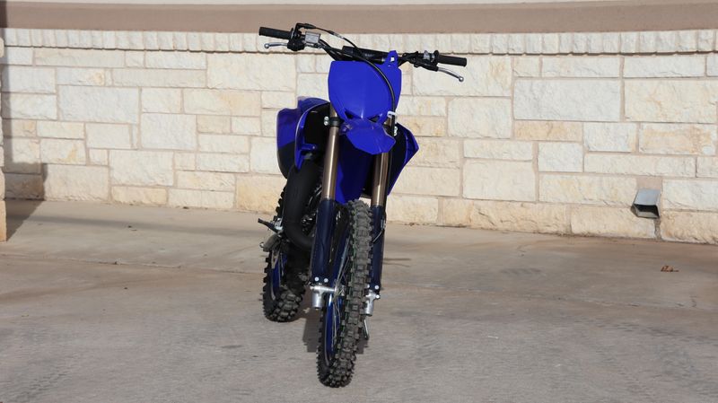New 2026 Yamaha YZ85LW TEAM BLUE Image 3