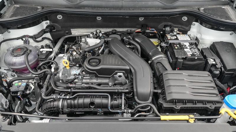 New 2025 Volkswagen Taos 1.5T SImage 12