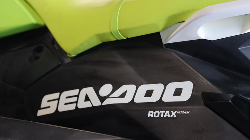 2021 SEADOO PW SPARK 3UP 900HO BRP 21 Image 4
