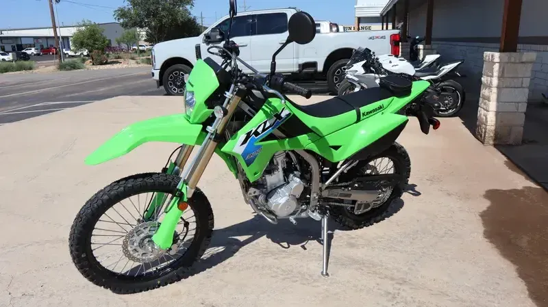 NEW 2026 KAWASAKI KLX300 Image 7
