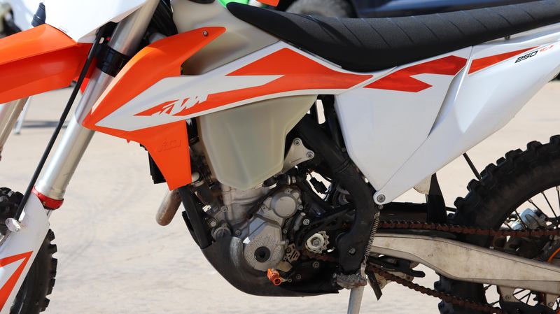 2020 KTM 250 XC FImage 13