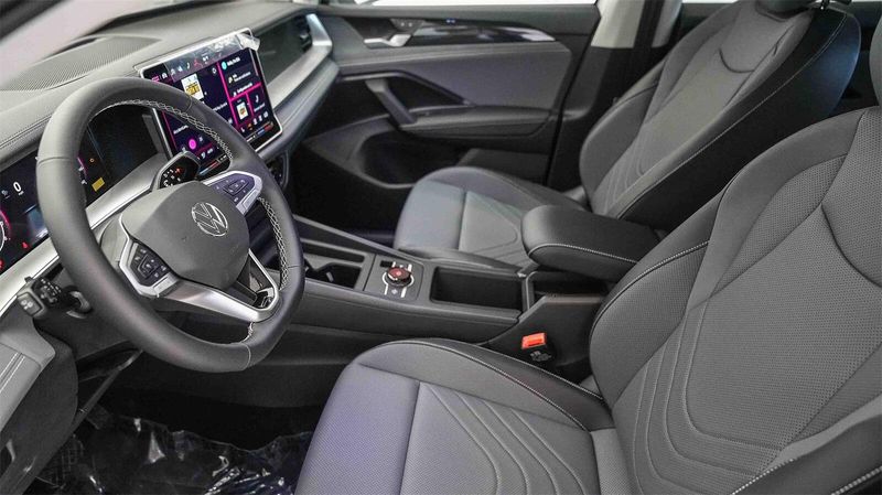 New 2025 Volkswagen Tiguan 2.0T SEImage 19