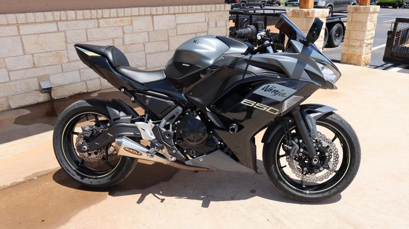 2024 Kawasaki Ninja 650 ABS KRT Edition Image 2