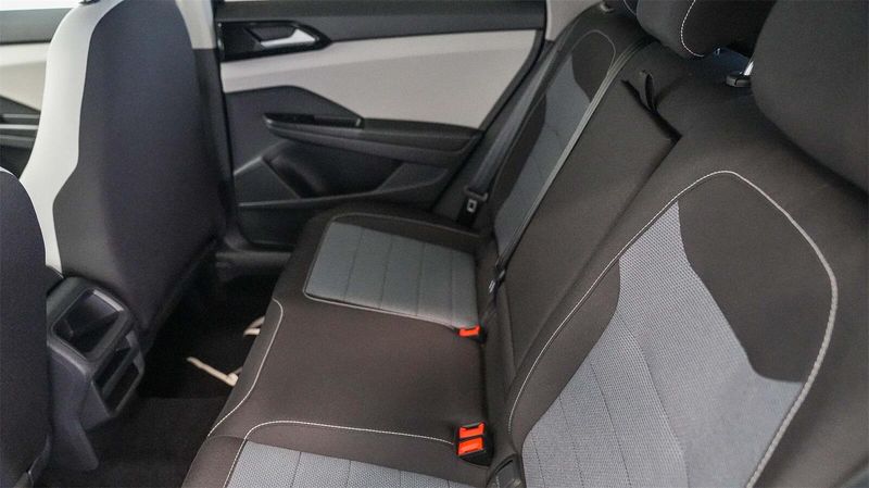 New 2025 Volkswagen Taos 1.5T SImage 18