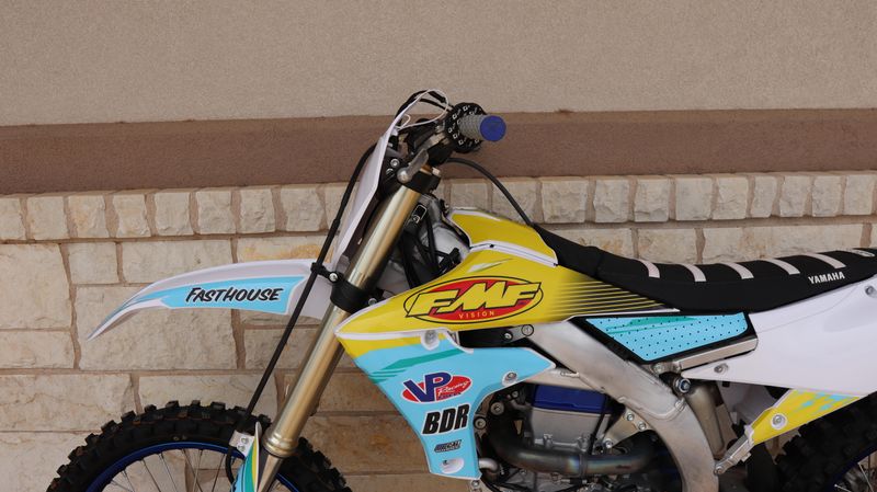 2022 Yamaha YZ450F Image 4