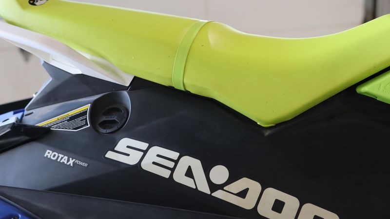 2021 SEADOO PW SPARK 3UP 900HO BRP 21 Image 11
