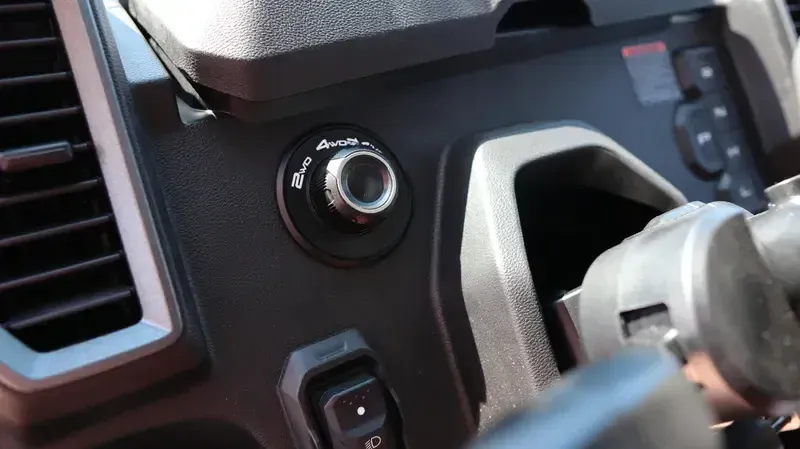 NEW 2026 CFMOTO UFORCE 10 XL PRO HIGHLAND Image 16