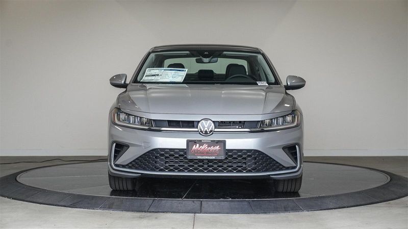 New 2025 Volkswagen Jetta 1.5T SEImage 6