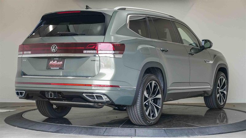 New 2026 Volkswagen Atlas 2.0T SEL Premium R-LineImage 4