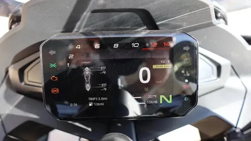 2025 CFMOTO 675SS NEBULA WHITE Image 15