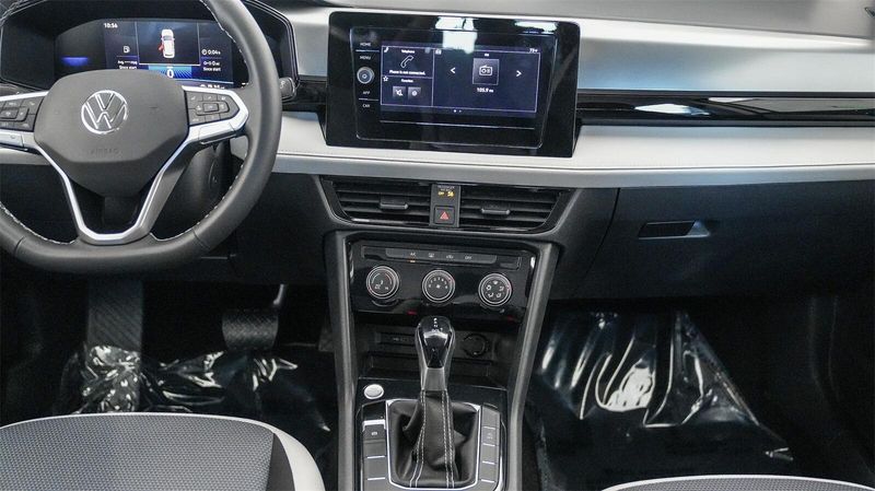 New 2025 Volkswagen Taos 1.5T SImage 14