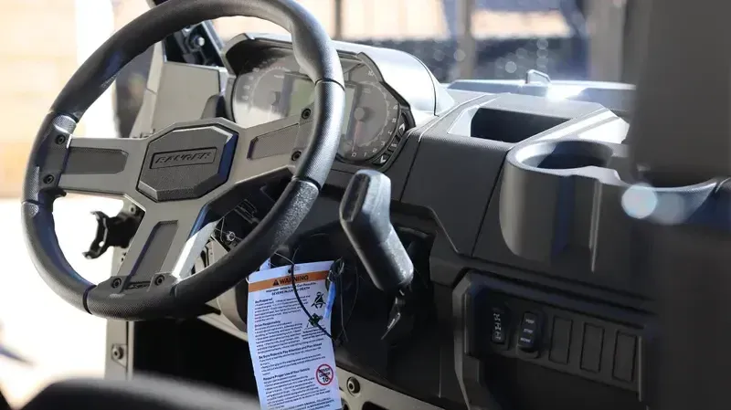 NEW 2026 POLARIS RANGER CREW XP 1000 PREMIUM Image 8