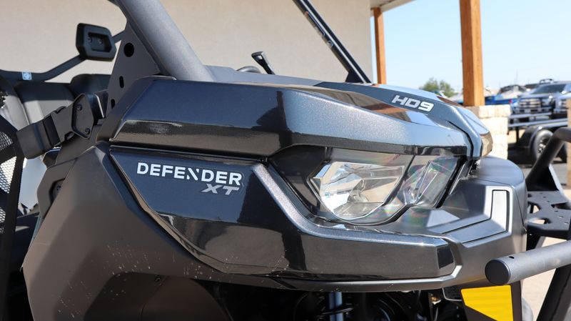 2025 Can-Am DEFENDER XT HD9 STEALTH BLACKImage 19