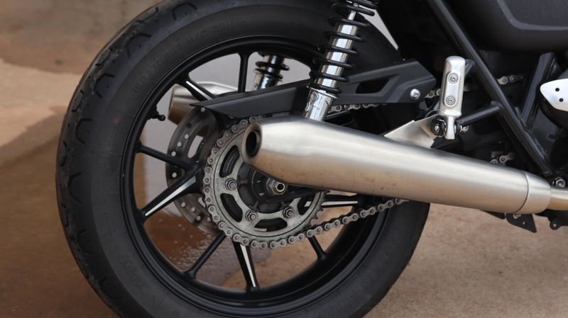 2020 Triumph STREET TWIN 900 Image 5