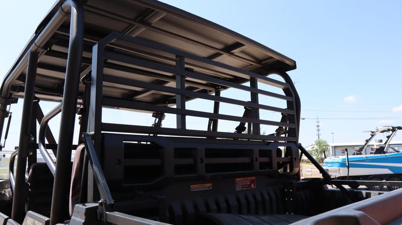 2024 Kawasaki MULE PROFXT 1000 LE CAMO Image 5