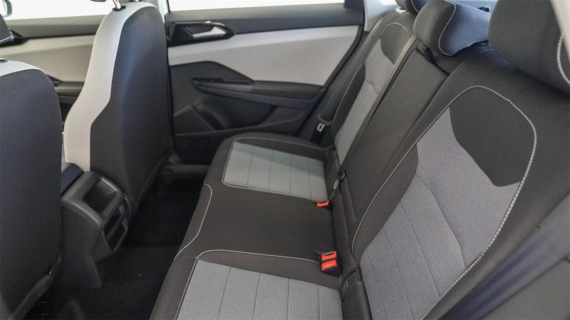 New 2025 Volkswagen Taos 1.5T SImage 18