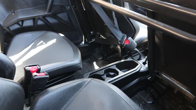 2024 Can-Am SSV COM MAX XTP 64 1000R TN 24 XT 1000R Image 20