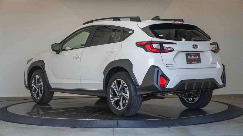 New 2025 Subaru Crosstrek PremiumImage 2