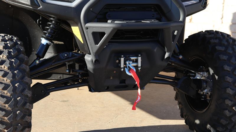 2025 Can-Am DEFENDER MAX LONE STAR HD10 STEALTH BLACKImage 17