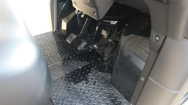 NEW 2026 KAWASAKI MULE SX Image 5