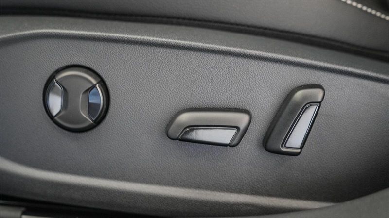 New 2025 Volkswagen Jetta 1.5T SEImage 22