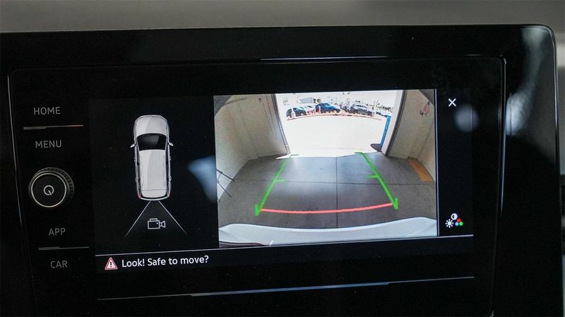 New 2025 Volkswagen Taos 1.5T SImage 24