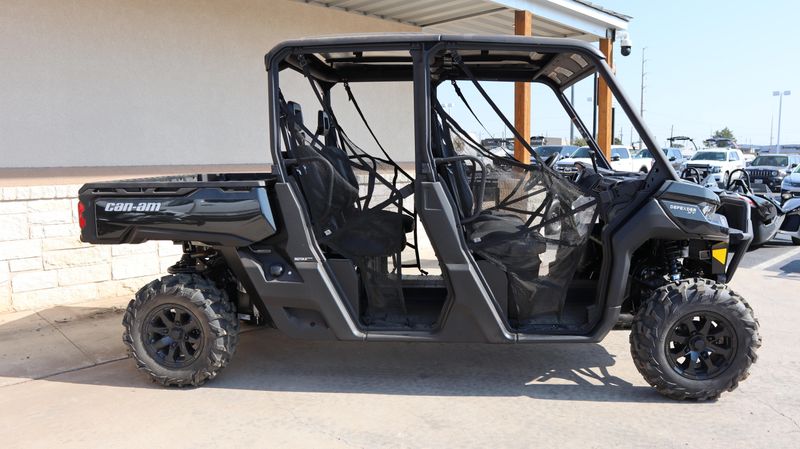 2025 Can-Am DEFENDER XT HD10 STEALTH BLACKImage 2