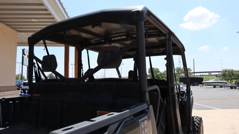 2024 Can-Am DEFENDER MAX LONE STAR EDITION TRIPLE BLACK Image 10