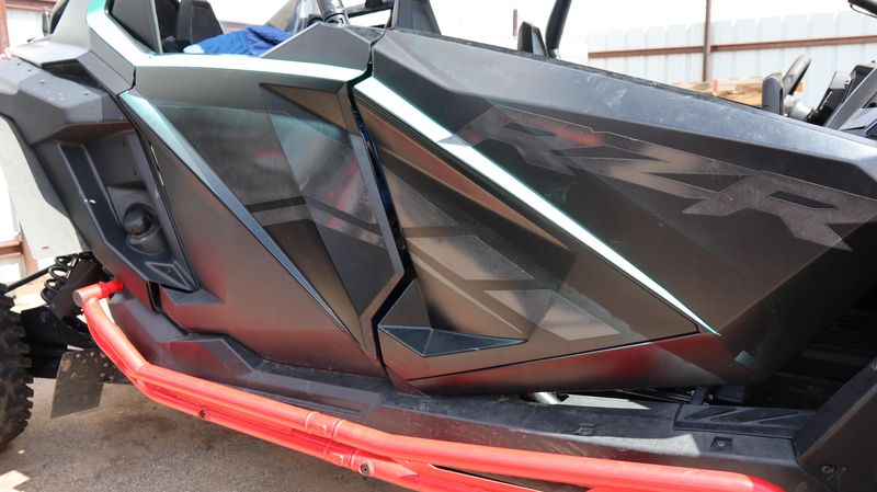 2023 Polaris RZR PRO R 4 ULTIMATE  STEALTH BLACK Ultimate Image 7