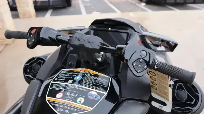 NEW 2026 SEADOO GTRX 300 WITH SOUND SYSTEM Image 12