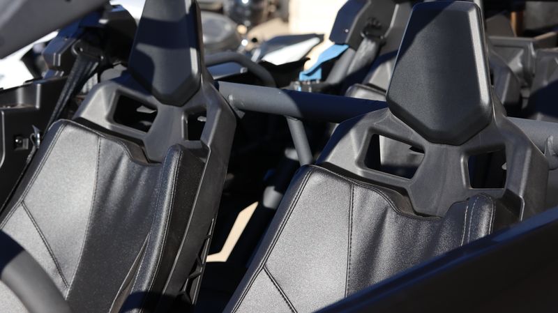 NEW 2026 CAN-AM MAVERICK X3 MAX RS TURBO RR Image 23