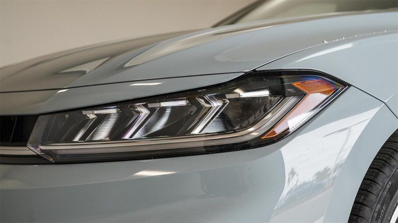 New 2025 Volkswagen Jetta 1.5T SEImage 7