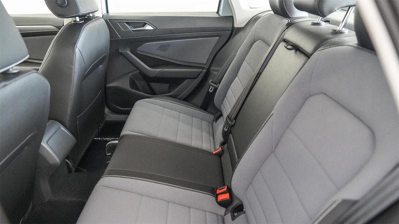 New 2025 Volkswagen Jetta 1.5T SEImage 18