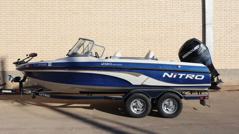 2012 NITRO 290 SPORT Image 1