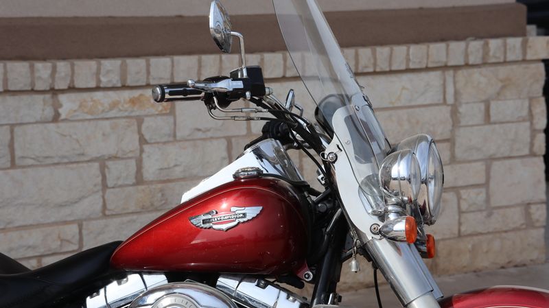 2009 HARLEY Softail Deluxe Image 9