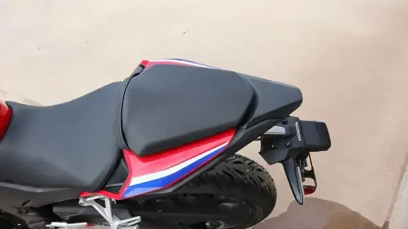 NEW 2025 HONDA CBR500R GRAND PRIX RED Image 16