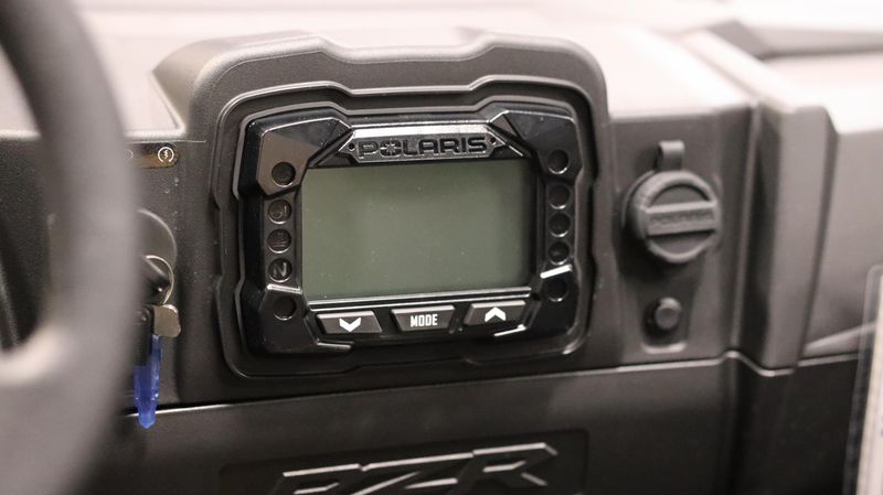 2025 Polaris RZR 200 EFI STORM GRAY AND BLUE Image 12