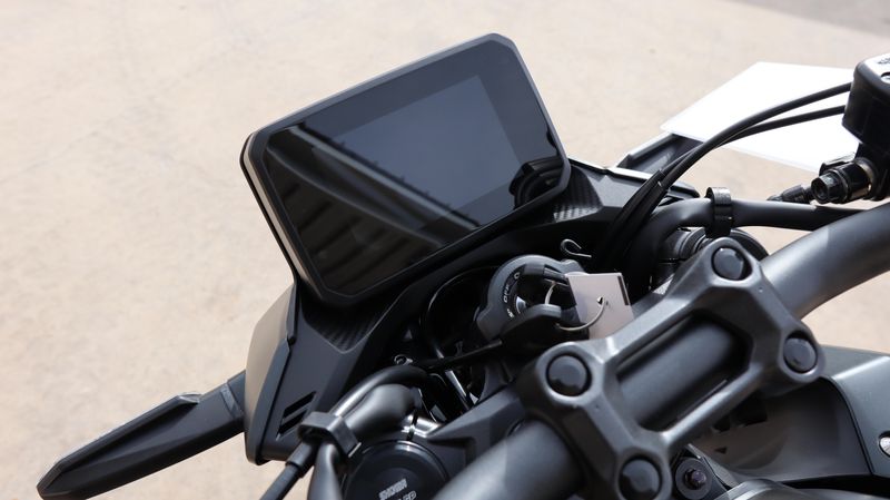 NEW 2025 HONDA CB500F ABS MATTE BLACK METALLIC Image 2