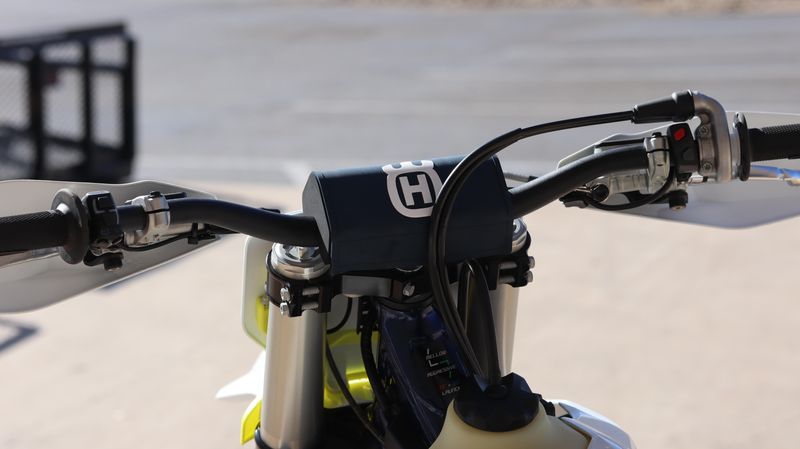 2025 HUSQVARNA FX 350 WHITEImage 5