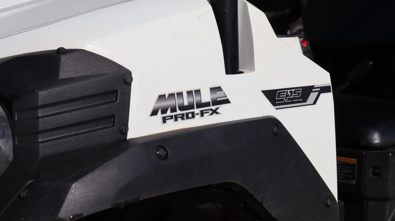 2023 KAWASAKI Mule PROFX EPS in a WHITE exterior color. Family PowerSports (877) 886-1997 familypowersports.com 