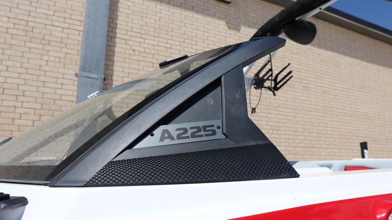 2025 AXIS A225 Image 13