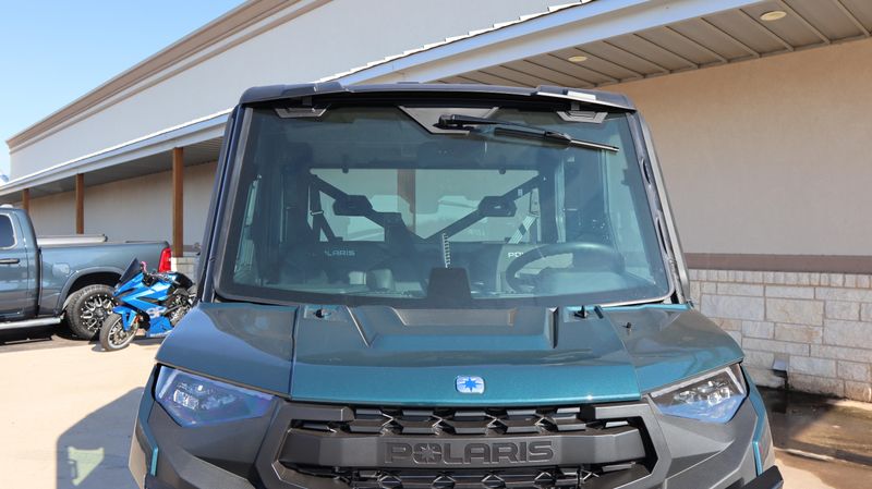 New 2026 Polaris RANGER CREW XP 1000 NORTHSTAR PREMIUM BLUE LABYRINTH Image 13