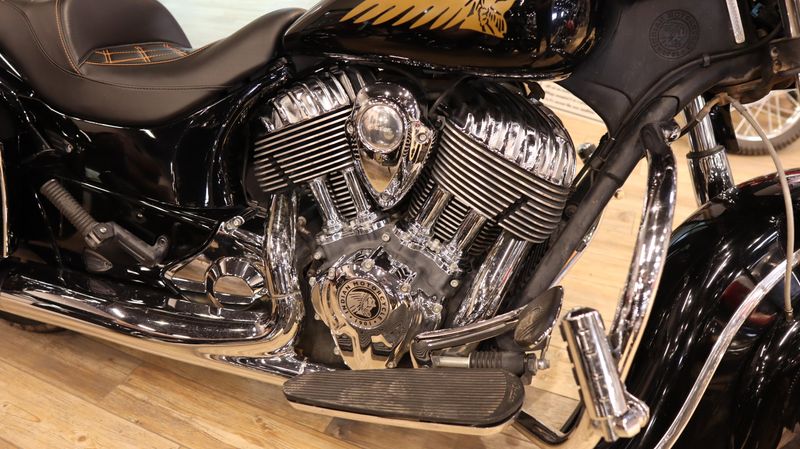2016 Indian Motorcycle CHIEFTAIN BLACK 49S Base Image 16