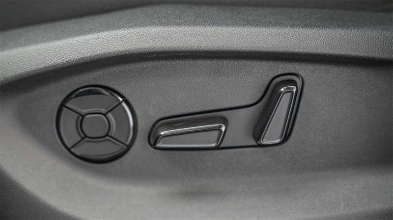 New 2025 Volkswagen Tiguan 2.0T SEImage 22